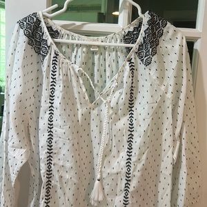 J CREW NWOT WHITE EMBROIDERED DETAIL BLOUSE SIZE LARGE